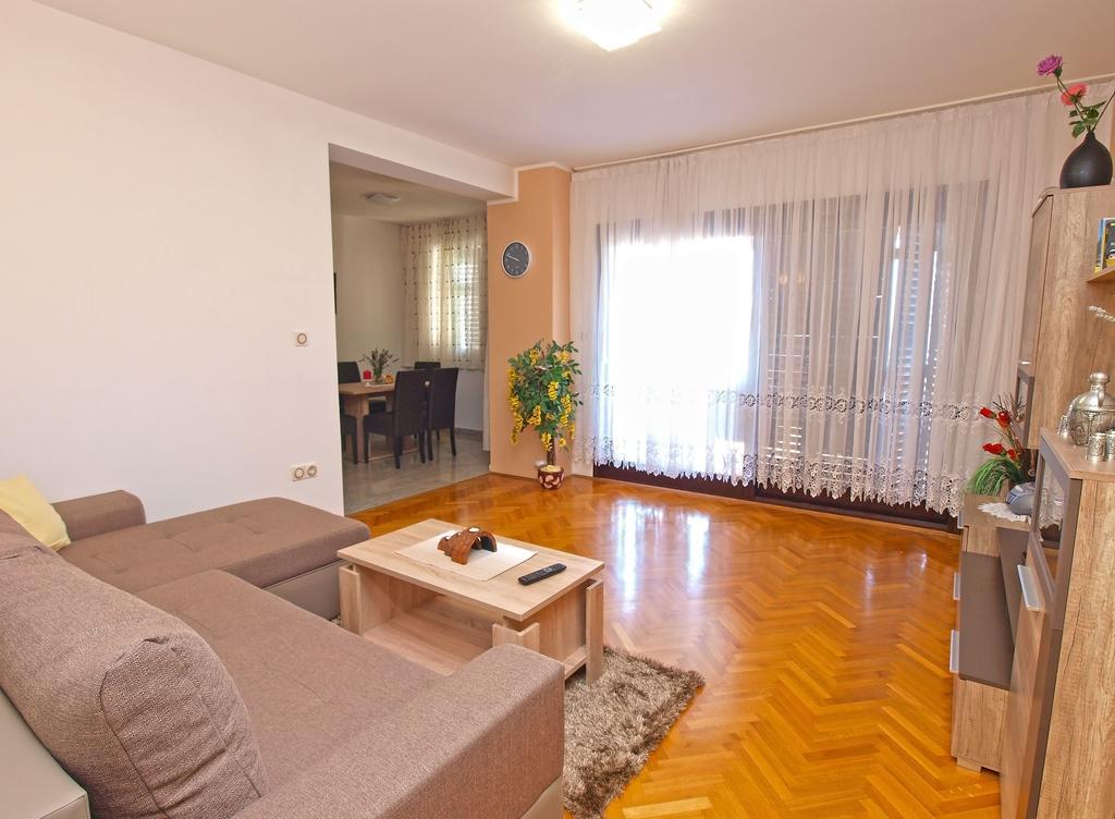 Apartment Mato 1424 Пула Екстериор снимка