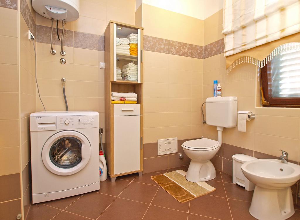Apartment Mato 1424 Пула Екстериор снимка