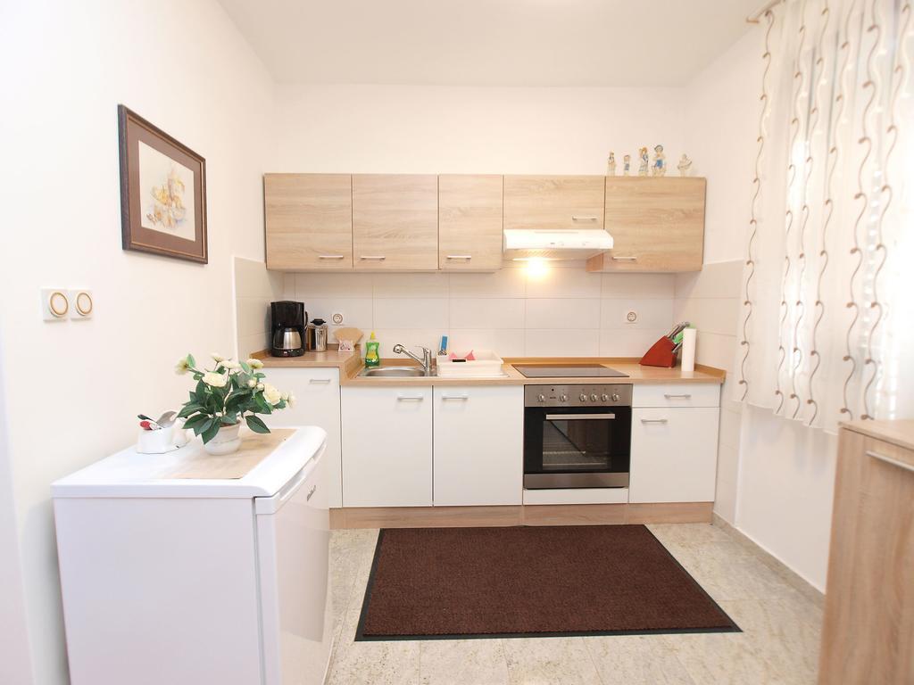 Apartment Mato 1424 Пула Екстериор снимка